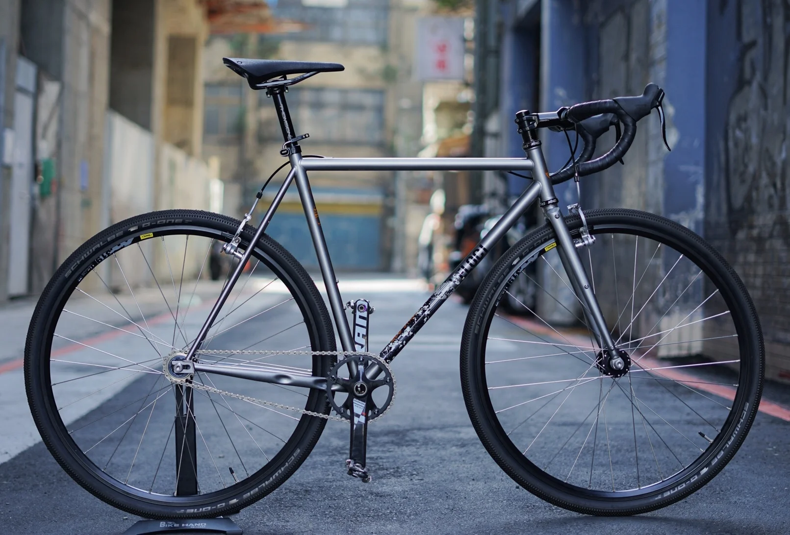 OLD STREET WITH FAT RUBBER